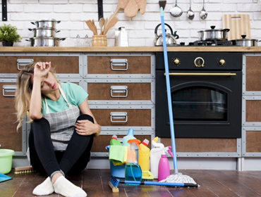 bathroom cleaning services